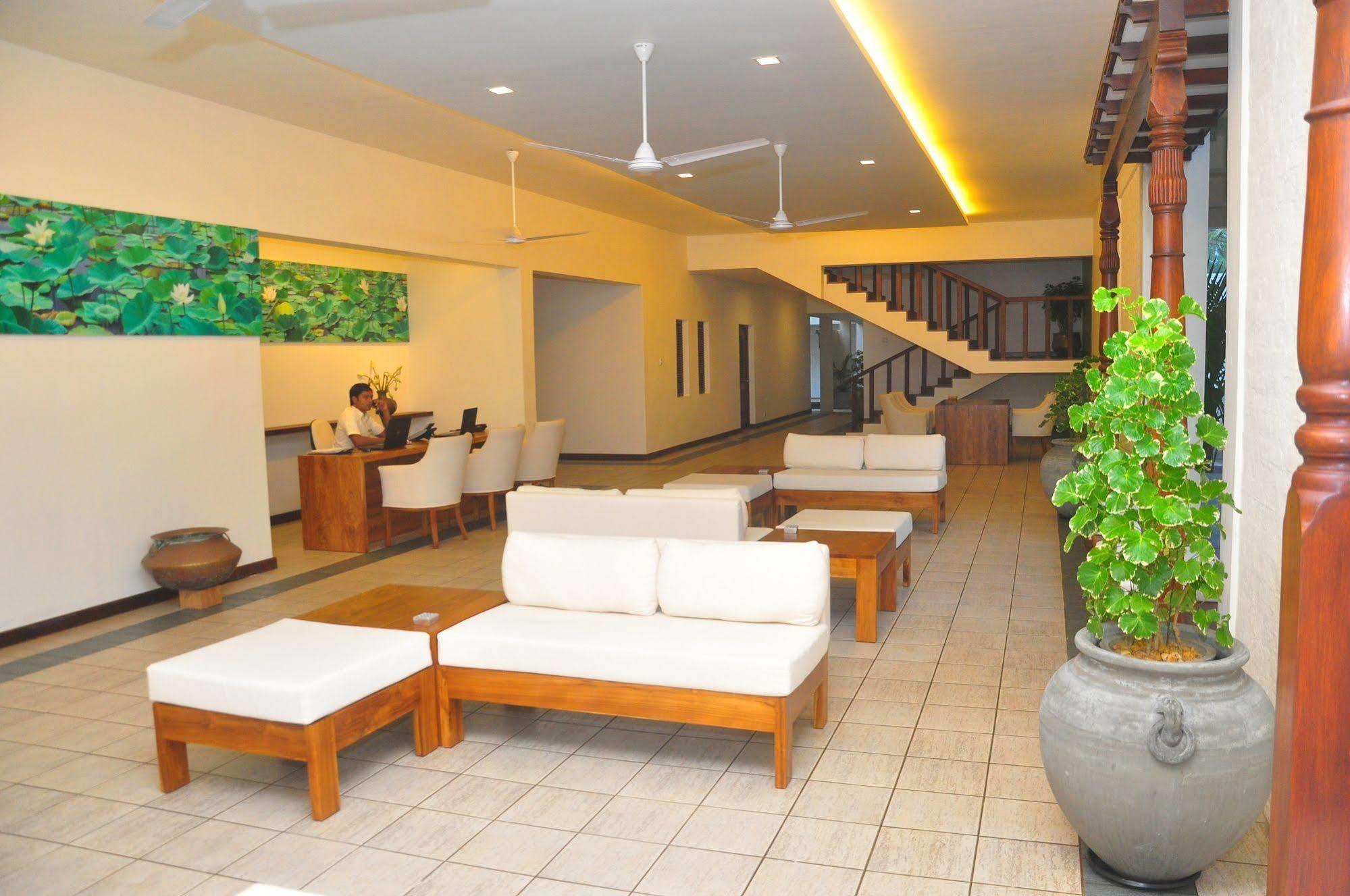 Mermaid Hotel & Club Kalutara Eksteriør billede
