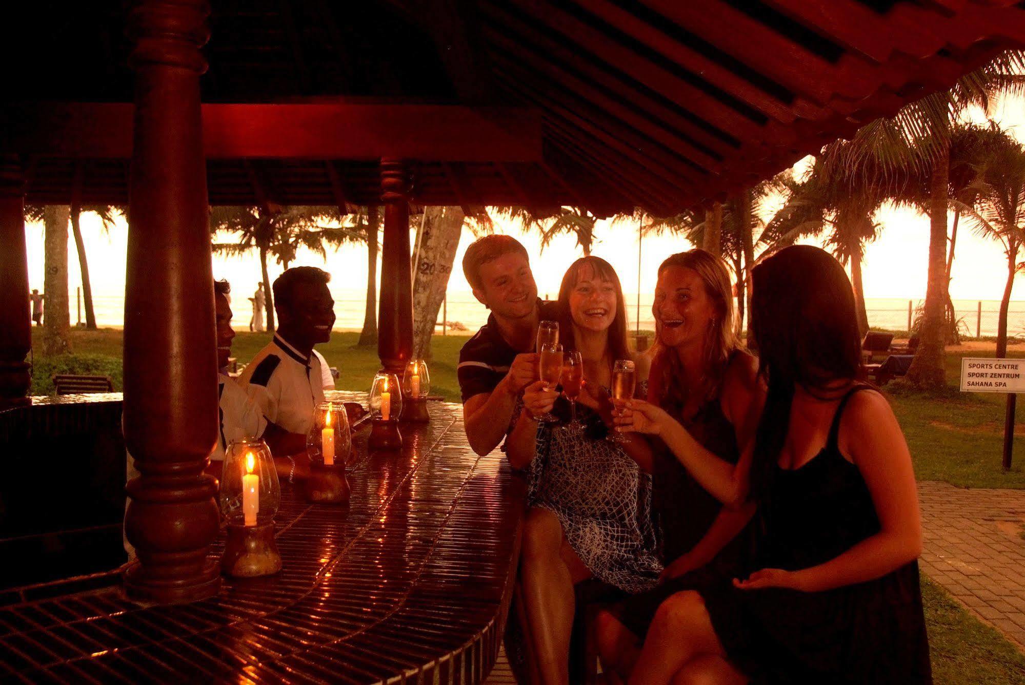 Mermaid Hotel & Club Kalutara Eksteriør billede