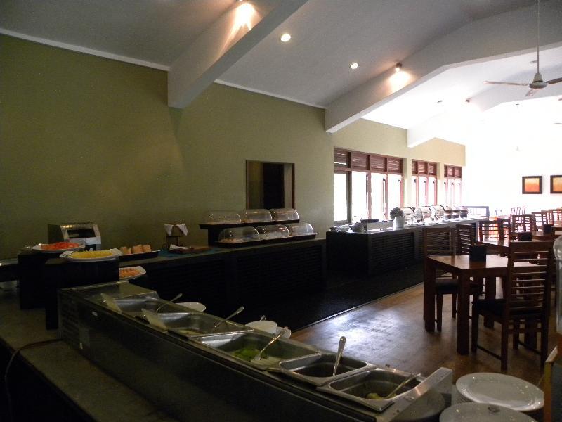 Mermaid Hotel & Club Kalutara Eksteriør billede